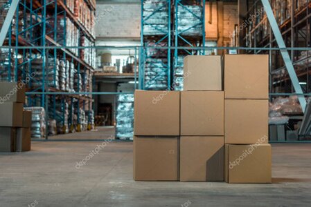 Magazijn met dozen klaar voor verzending
